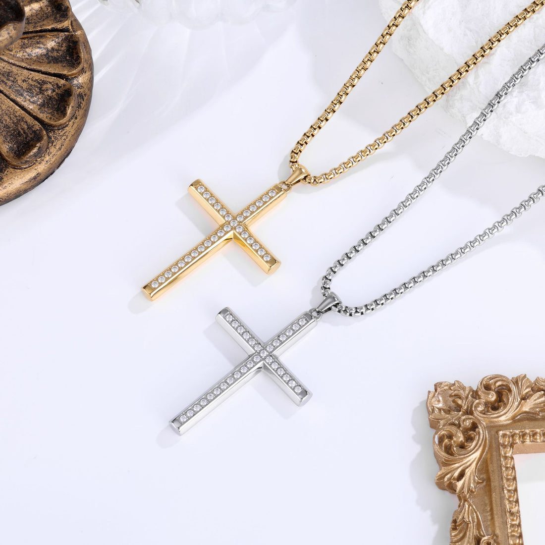 High-end Fully Diamond-studded Mens Necklace
